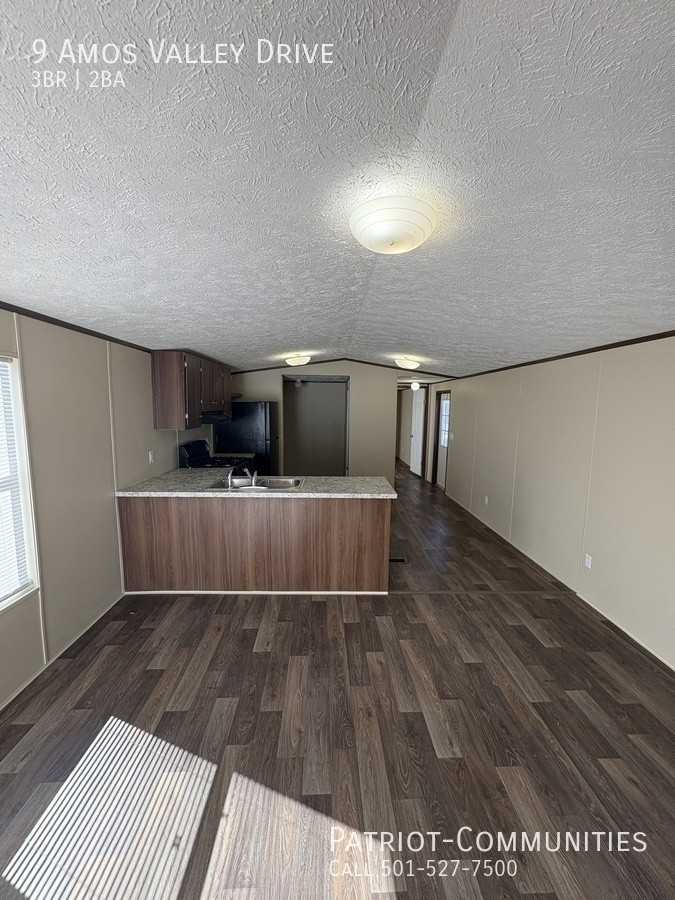 9 Amos Valley Dr - Photo 3 of 12