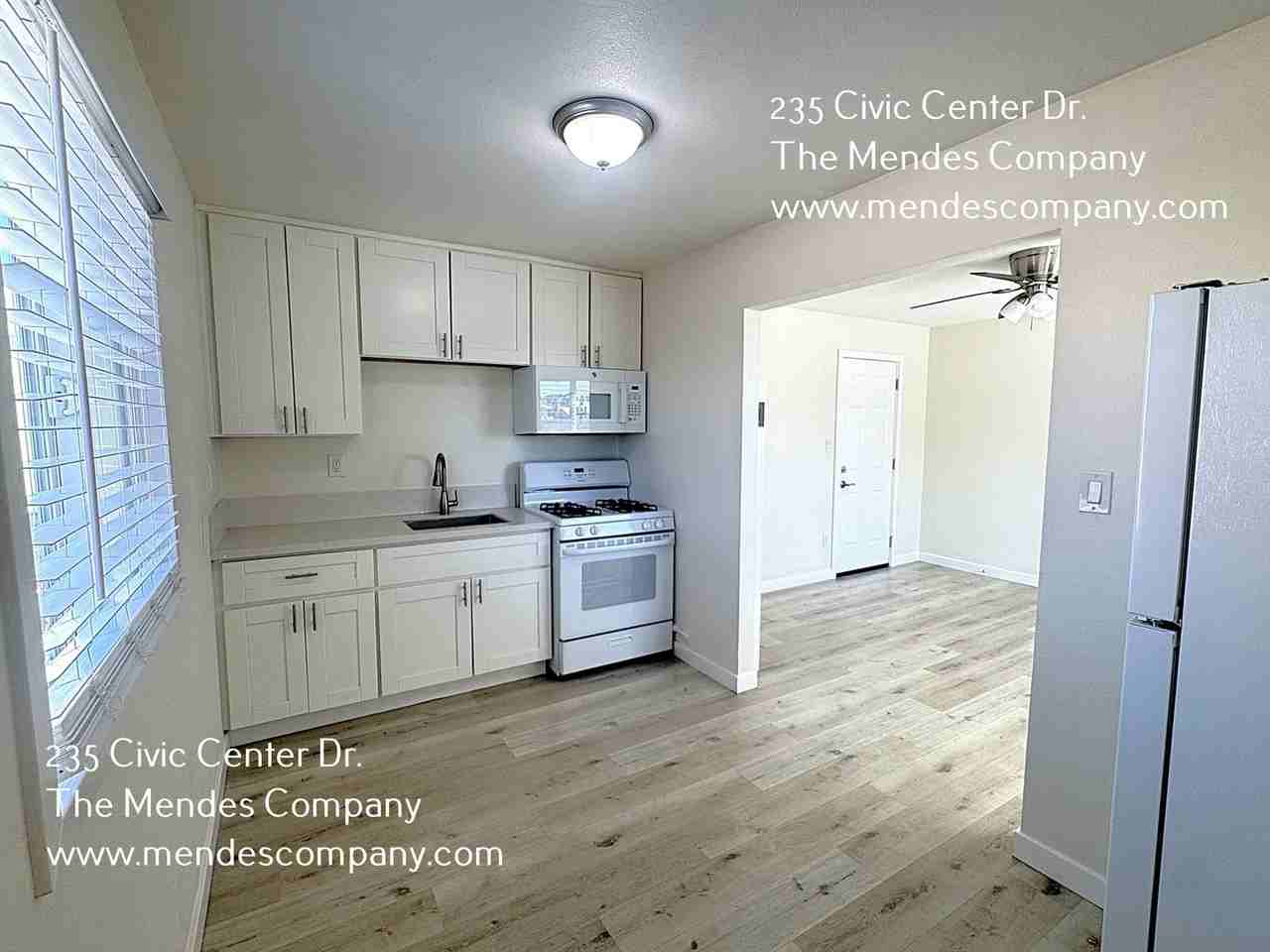 235 Civic Center Dr #4 - Photo 5 of 8