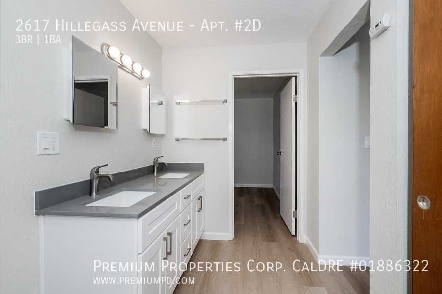 2617 Hillegass Ave #2D - Photo 7 of 43