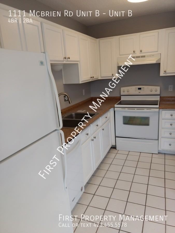1111 Mcbrien Rd Unit B #B - Photo 6 of 20