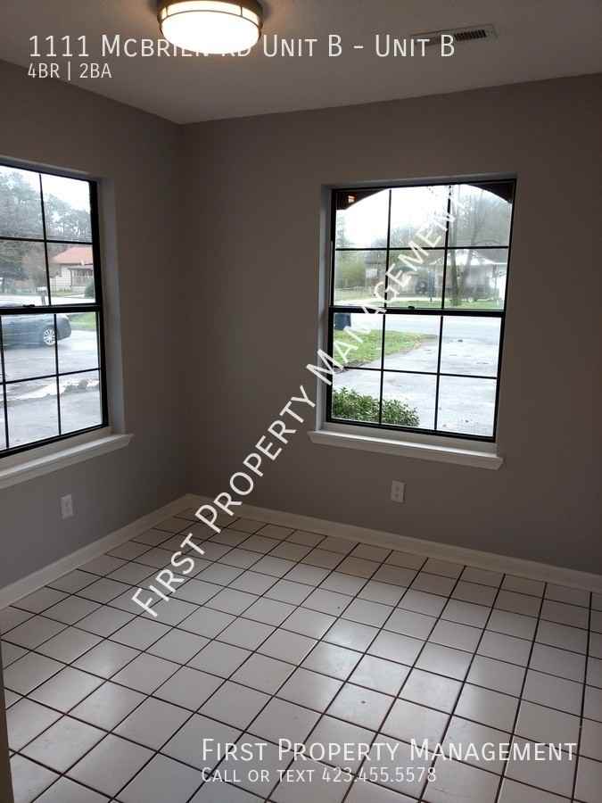 1111 Mcbrien Rd Unit B #B - Photo 7 of 20