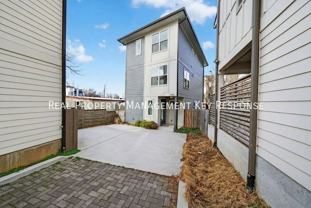 2109 23rd Ave N #B - Photo 1 of 1
