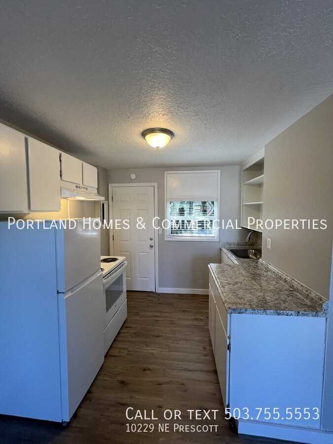 10229 Ne Prescott St - Photo 3 of 7
