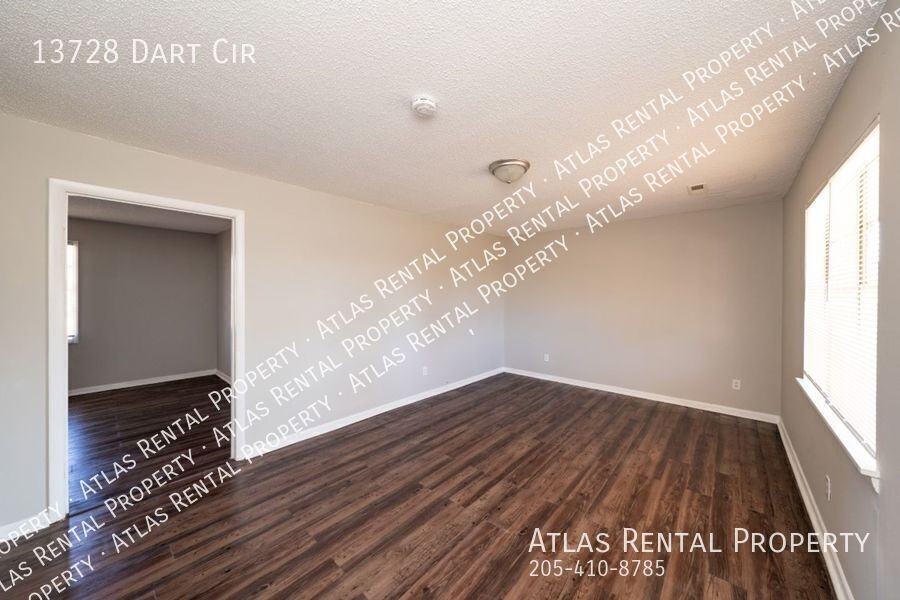 13728 Dart Cir - Photo 6 of 23