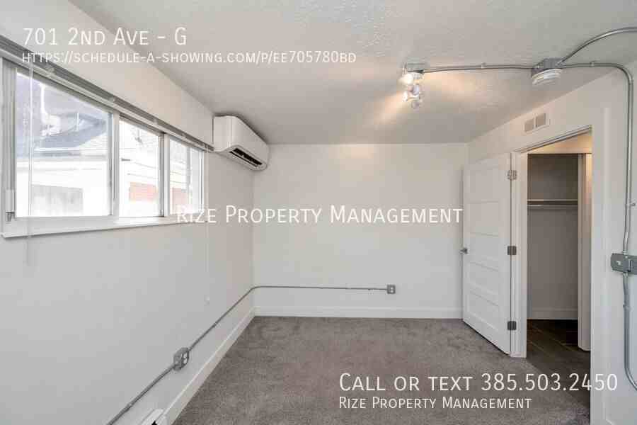 701 2nd Ave #G - Photo 6 of 17