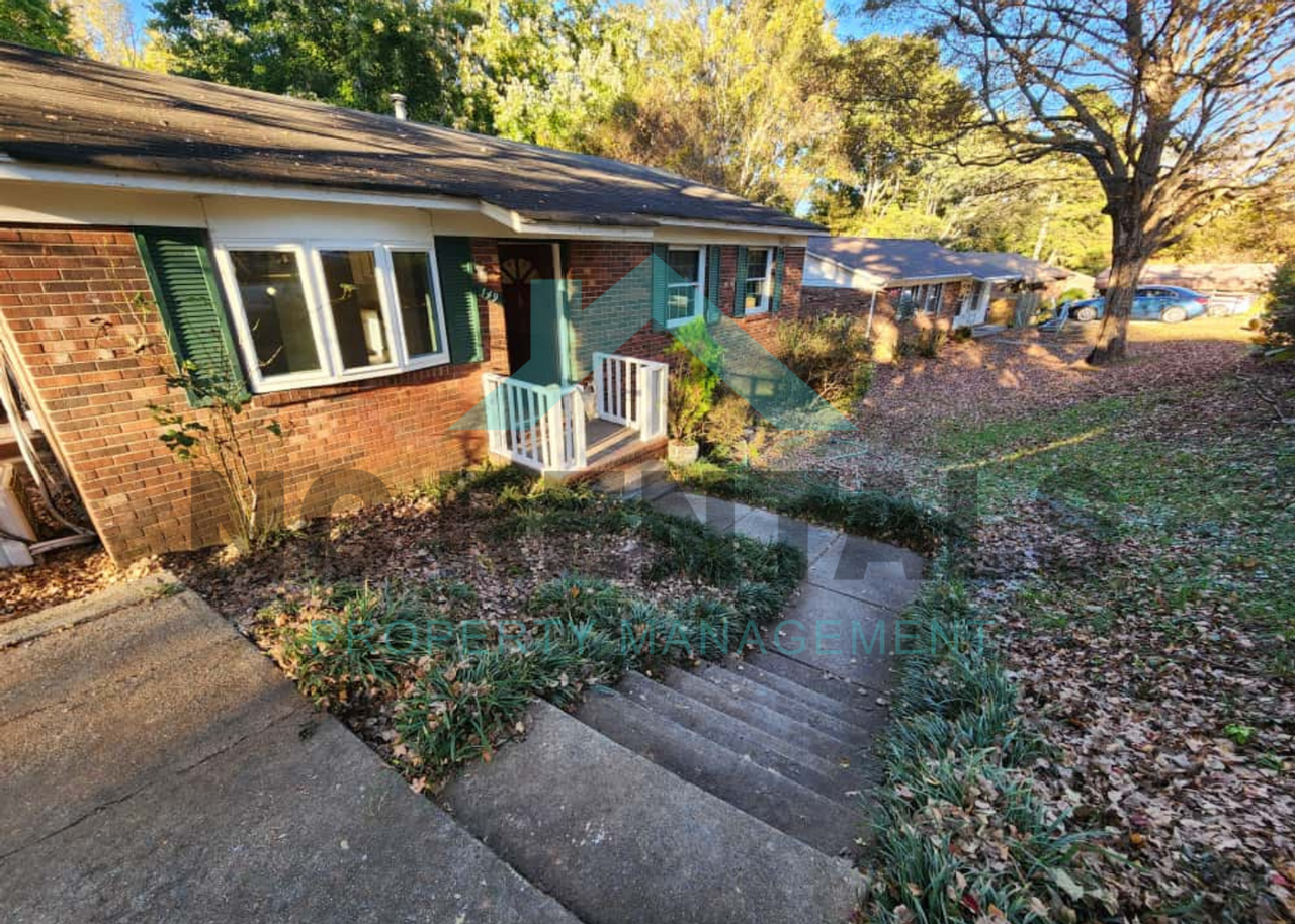 149 Blaze St - Photo 3 of 35