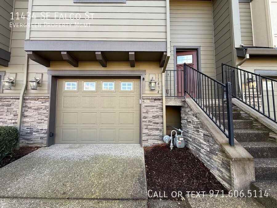 11434 Se Falco St - Photo 2 of 46