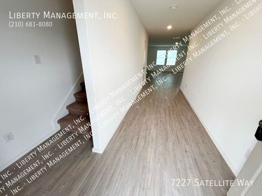 7227 Satellite Way - Photo 2 of 35