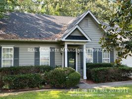 featured image of 421 Vivaldi Dr
