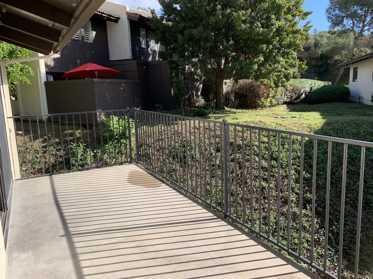 860 Highland Dr #1 - Photo 4 of 24