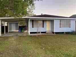 featured image of 204 E Henry St #NA