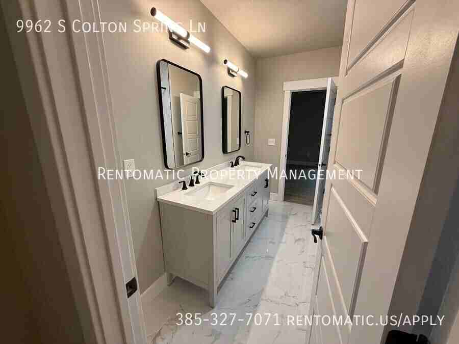 9962 S Colton Spring Ln - Photo 7 of 10