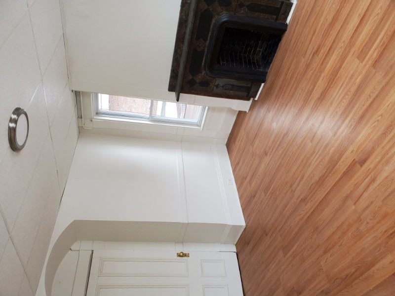 492 Pine St #2 - Photo 6 of 9