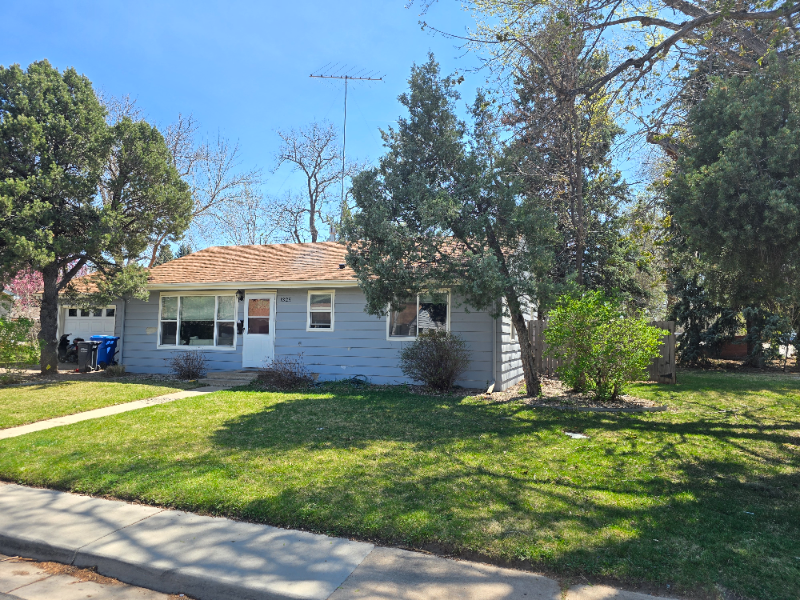 1325 Crestmore Pl - Photo 2 of 21