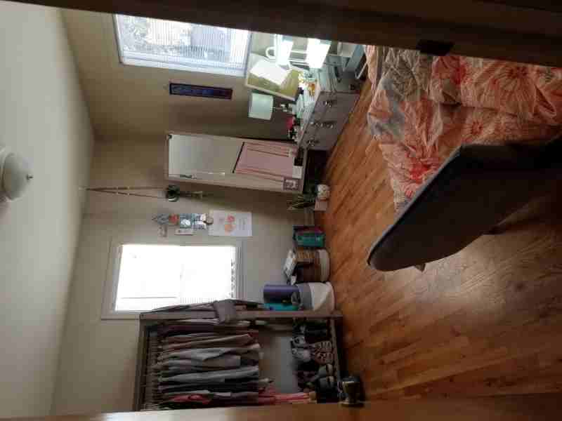 1325 Crestmore Pl - Photo 6 of 21