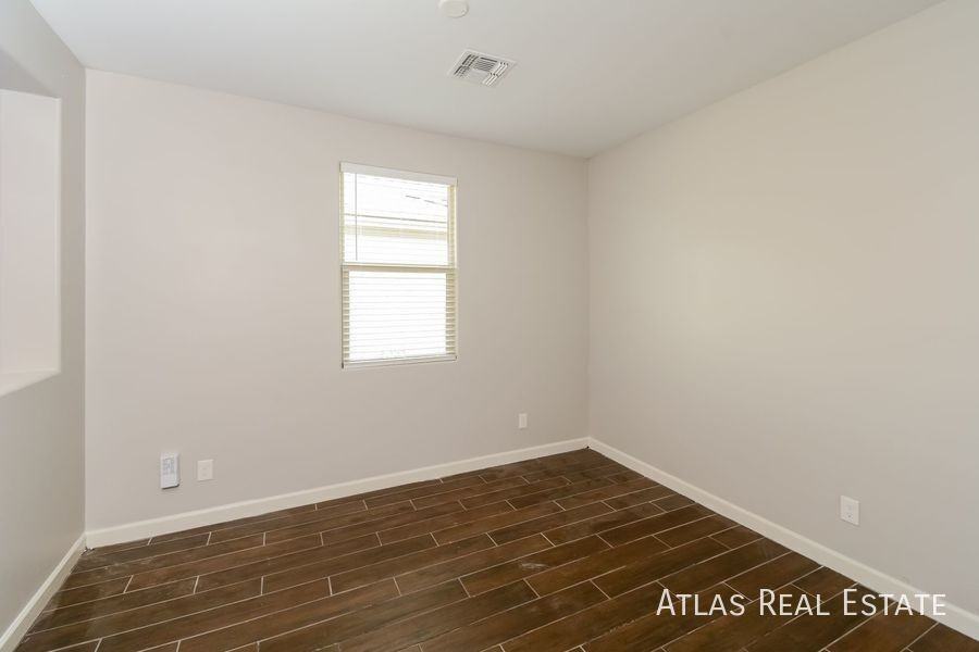 23118 N 178th Ln - Photo 6 of 22