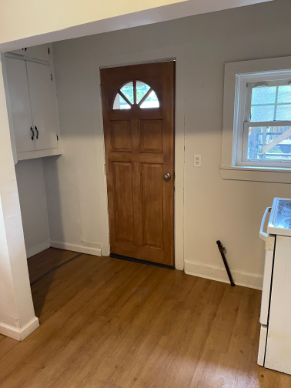 1624 Park St #1 - Photo 5 of 6