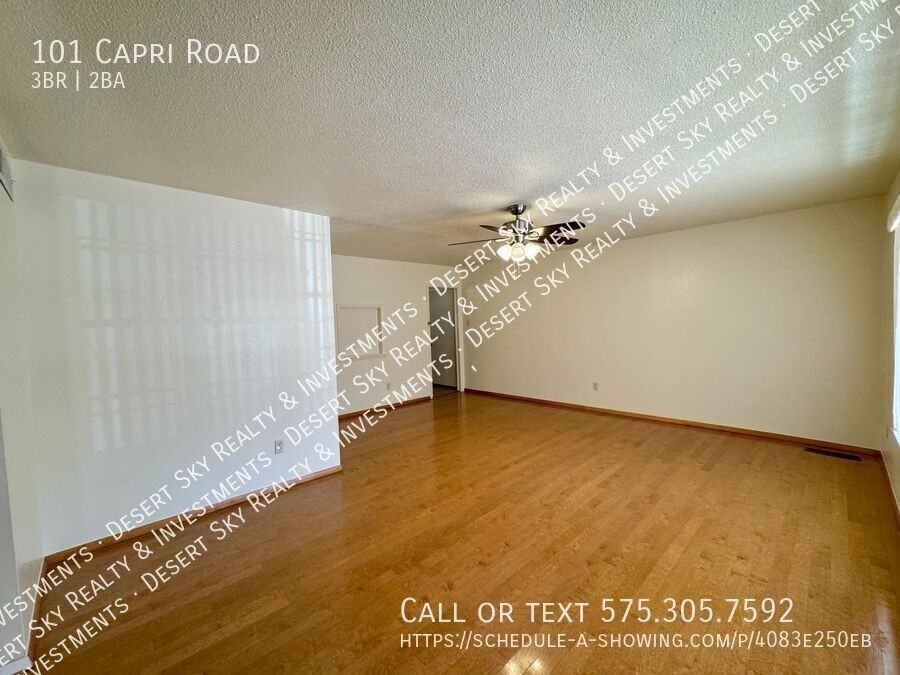 101 Capri Road - Photo 4 of 33