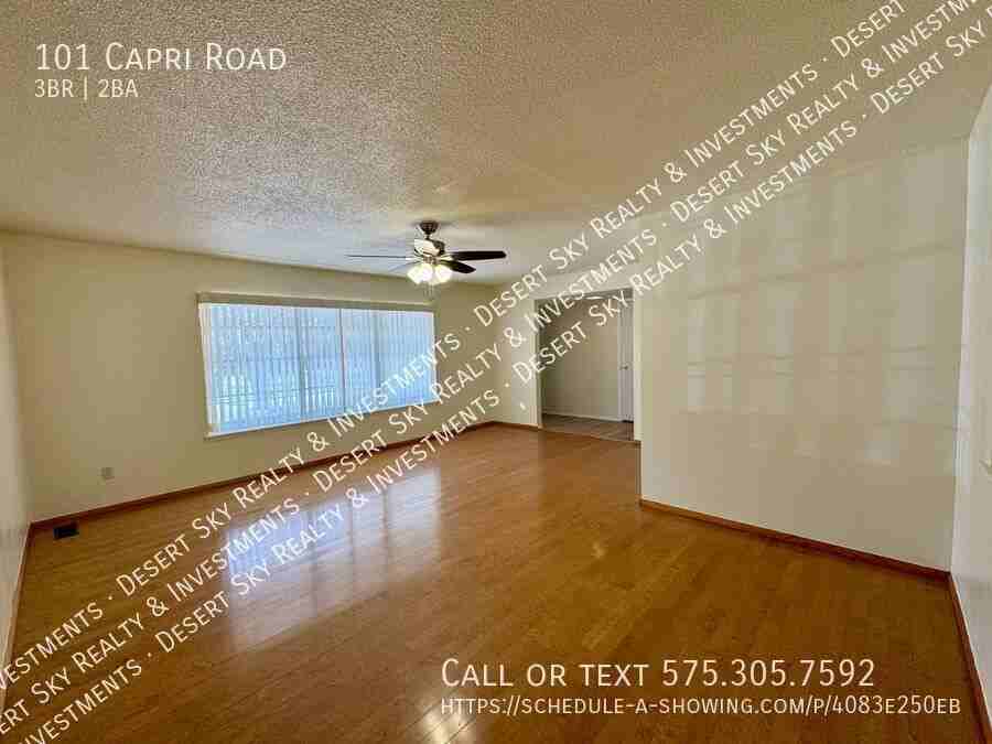 101 Capri Road - Photo 5 of 33