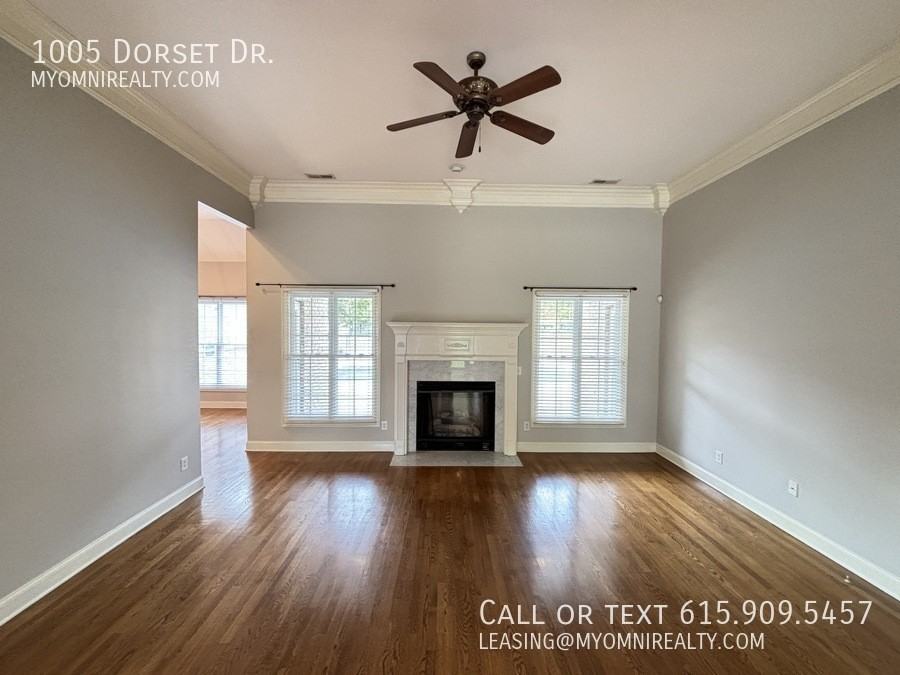 1005 Dorset Dr - Photo 7 of 38