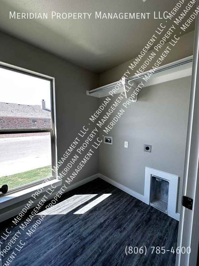 3514 Valencia Ave - Photo 4 of 8