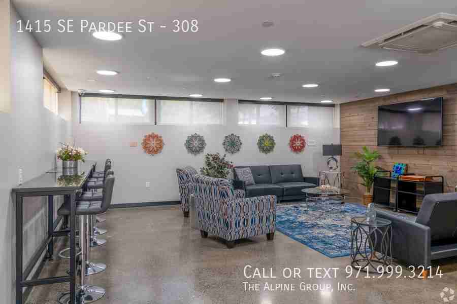 1415 Se Pardee St #308 - Photo 3 of 26