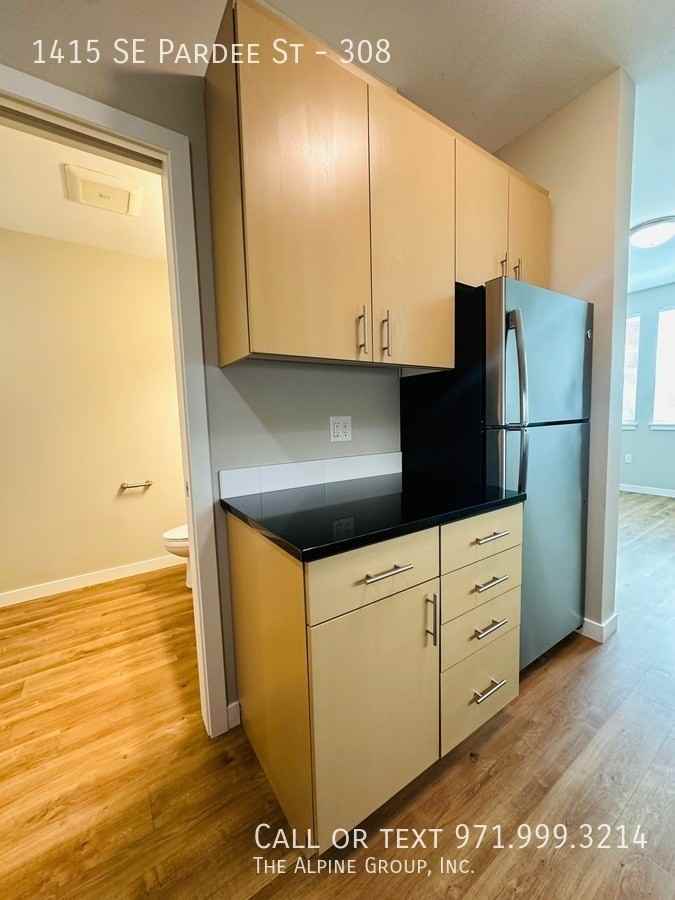 1415 Se Pardee St #308 - Photo 7 of 26