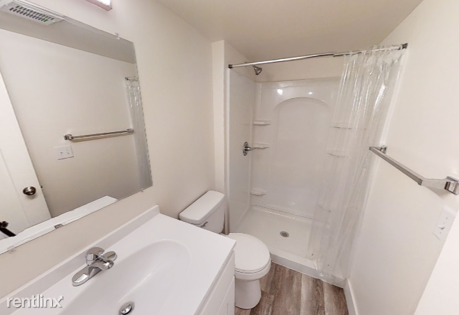 943 Dewey Ave #1 - Photo 6 of 8