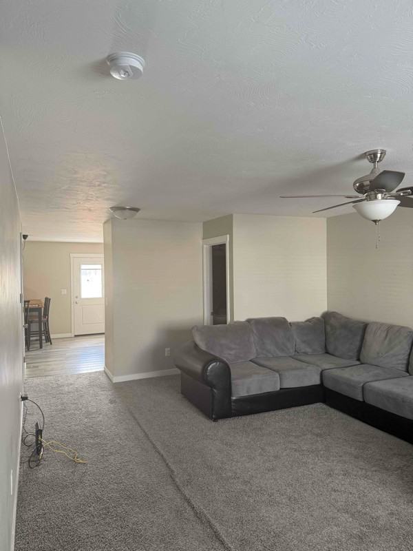 533 Trails End - Photo 2 of 12