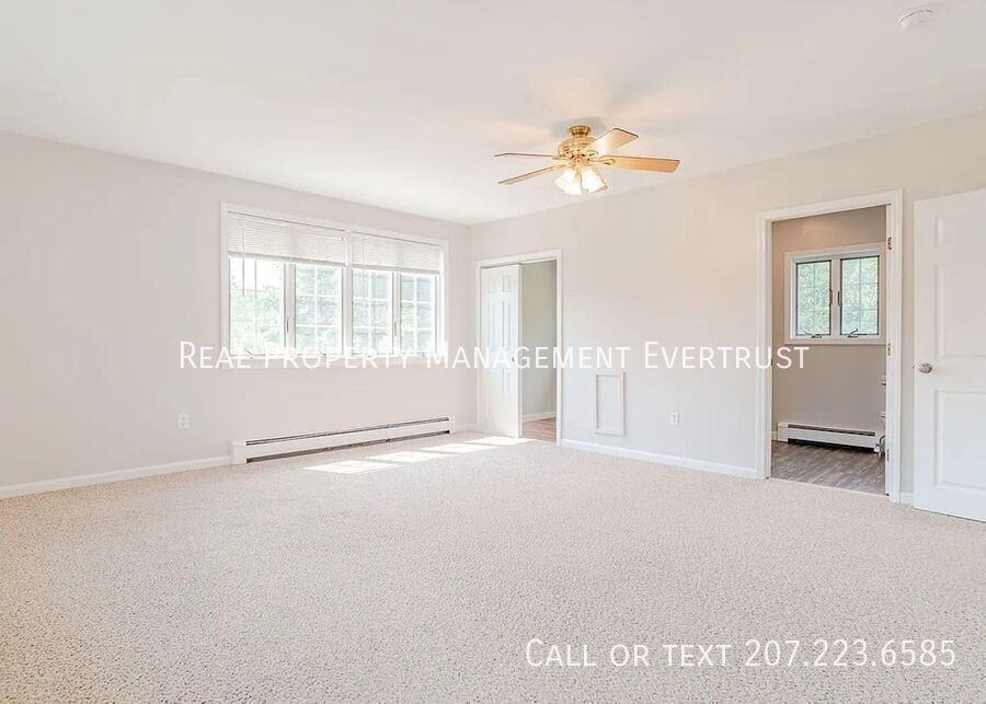 111 Scott Dyer Rd #B - Photo 3 of 13