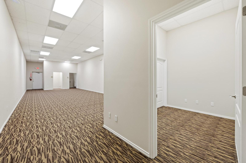 2419 Brock St #A - Photo 6 of 7