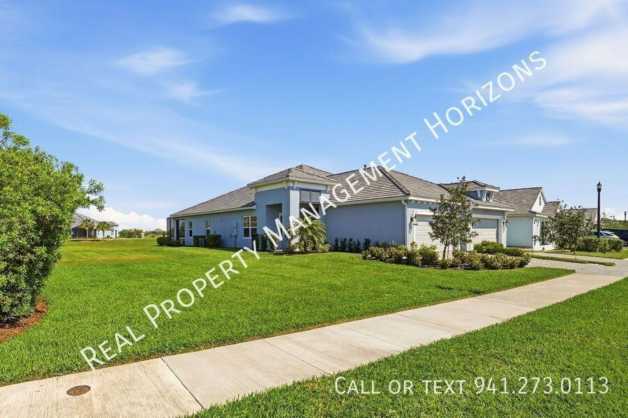 8131 Anthirium Loop - Photo 2 of 49