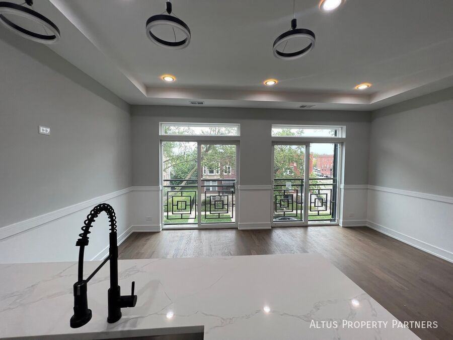 6444 S Evans Ave #2 - Photo 4 of 8