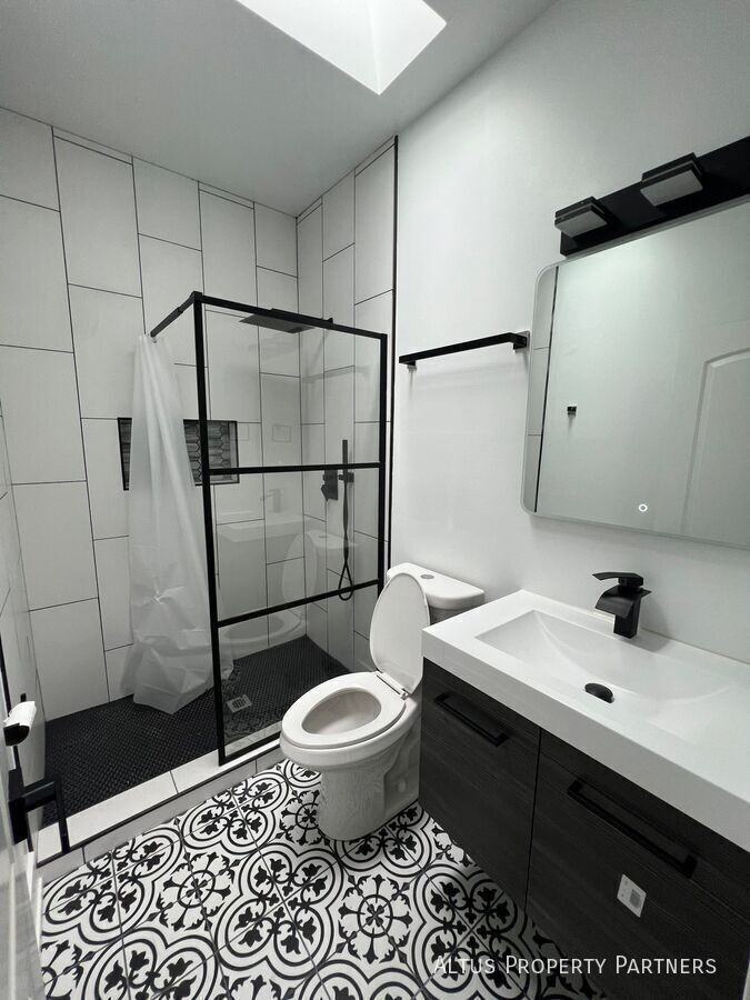 6444 S Evans Ave #2 - Photo 5 of 8