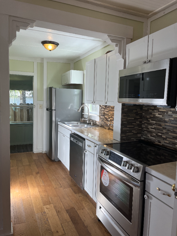 3534 Haines Rd N - Photo 5 of 11