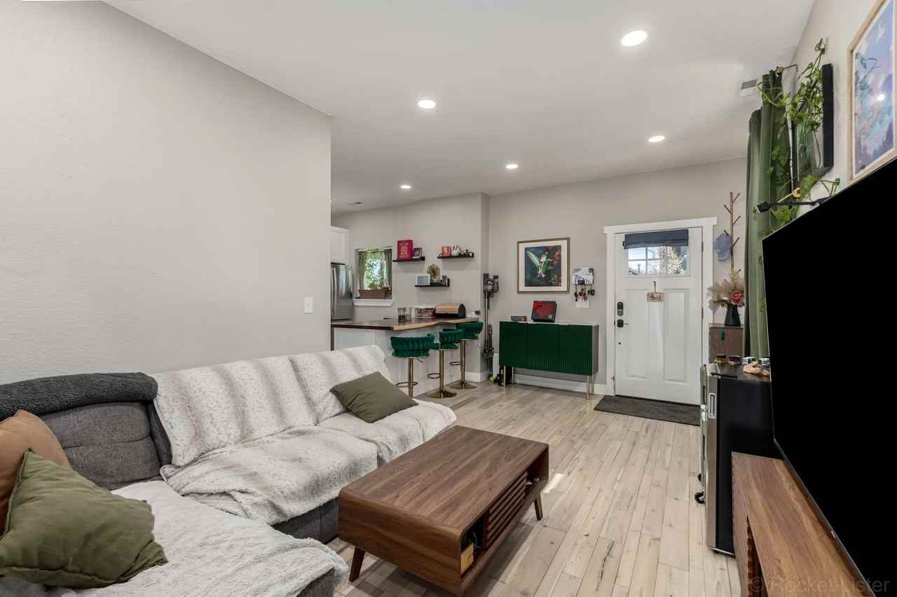 3455 N Downing St - Photo 7 of 20