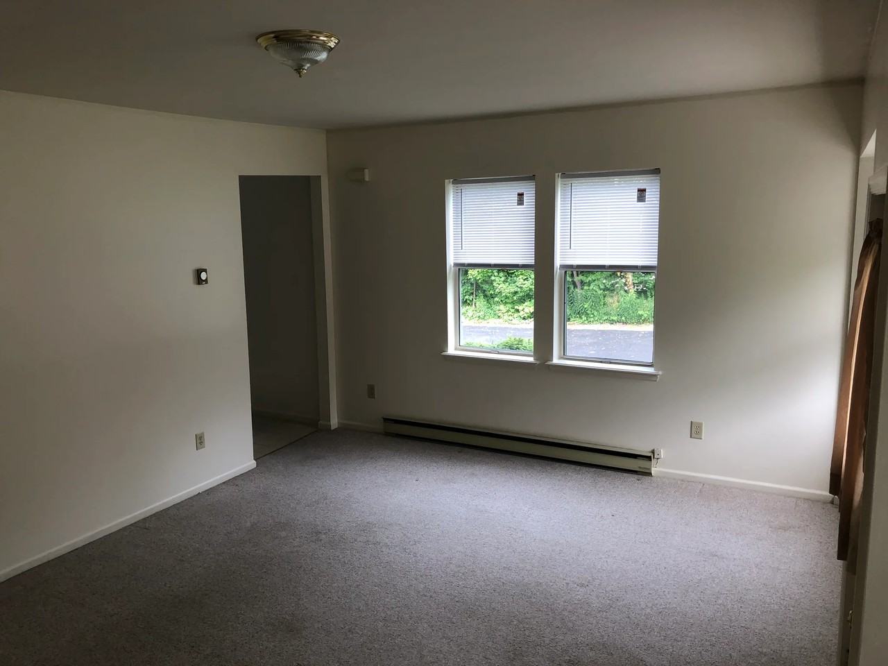 471 New Paltz Rd #1 - Photo 5 of 17