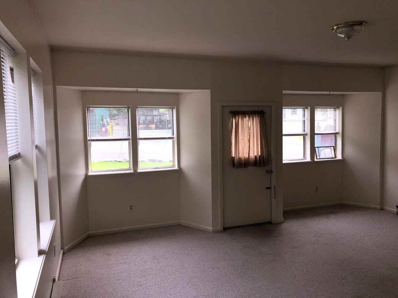 471 New Paltz Rd #1 - Photo 6 of 17