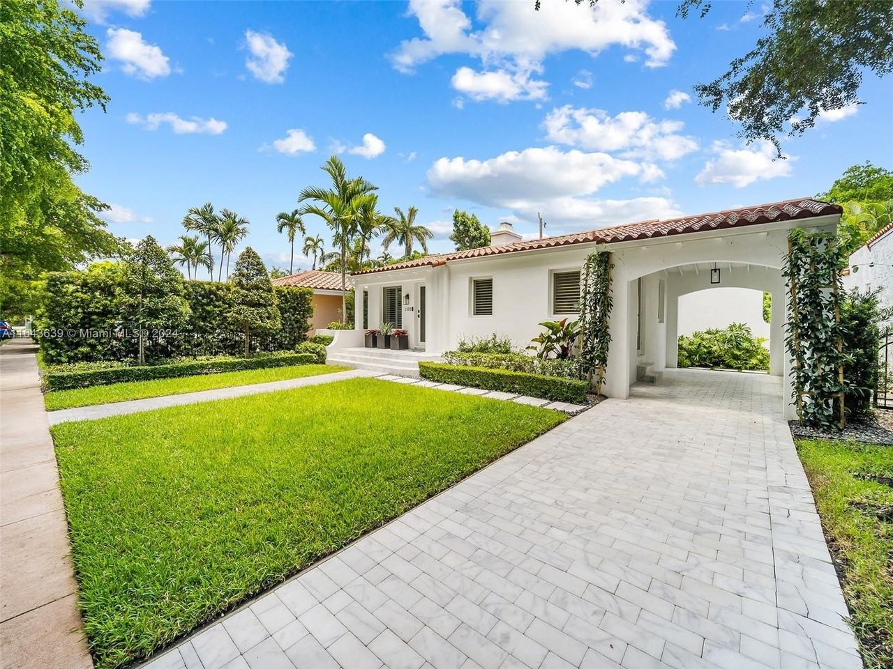 1503 Columbus Blvd - Photo 2 of 19