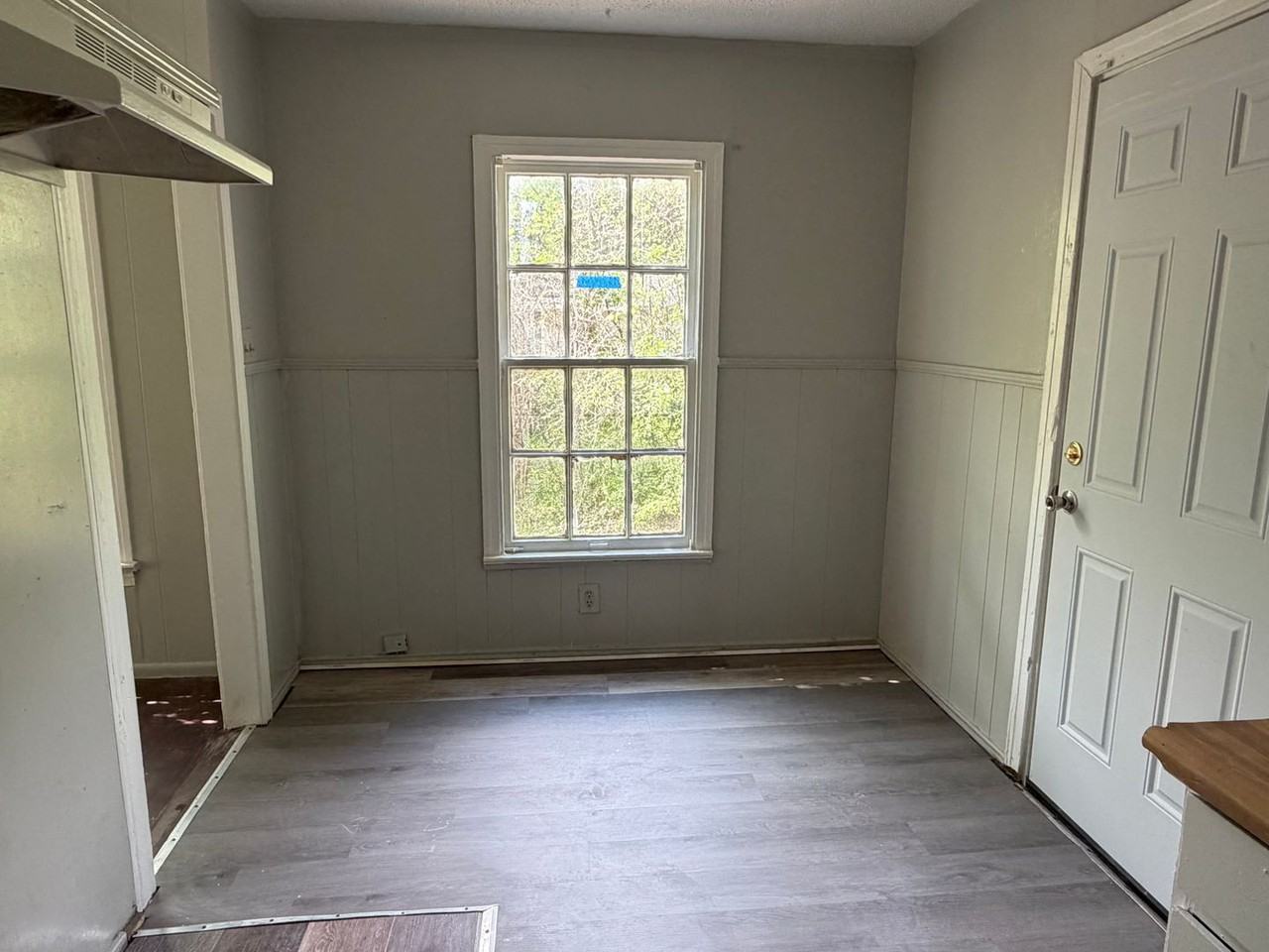 2810 Morningside Dr - Photo 5 of 8