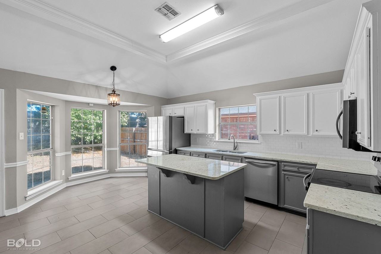 6007 Cardinal Ln - Photo 5 of 41