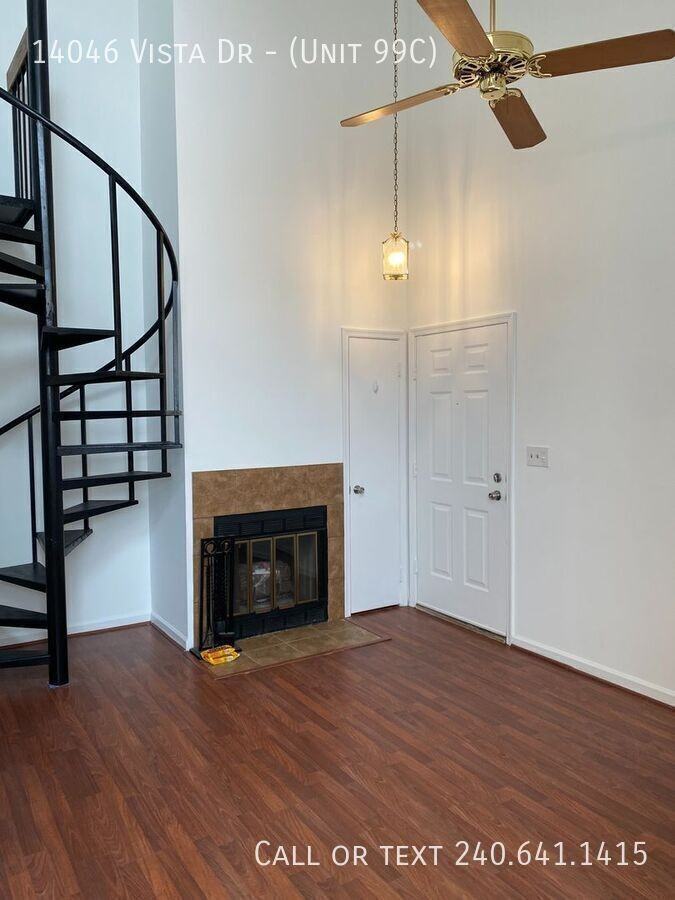 14046 Vista Dr - Photo 3 of 16