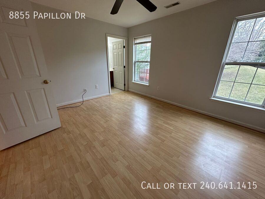 8855 Papillon Dr - Photo 5 of 17