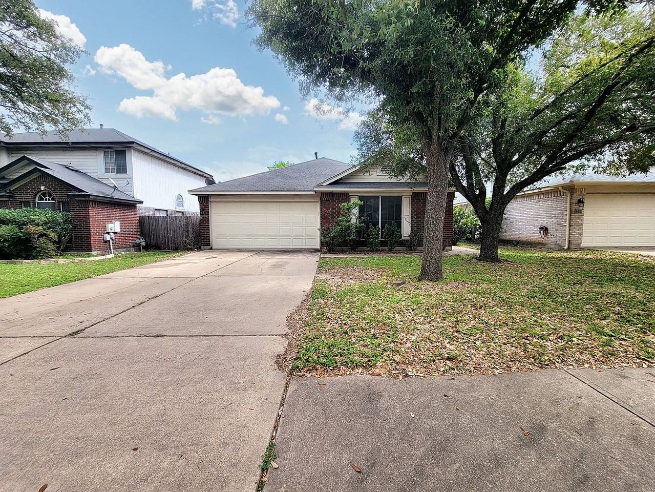 1707 Zydeco Dr - Photo 4 of 34