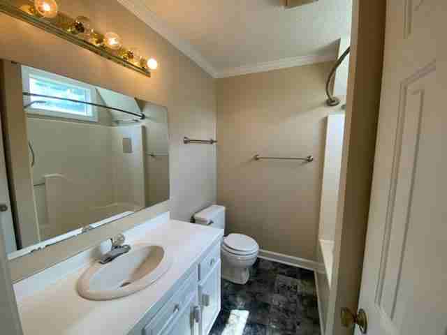 4251 Frog Level Rd - Photo 3 of 34