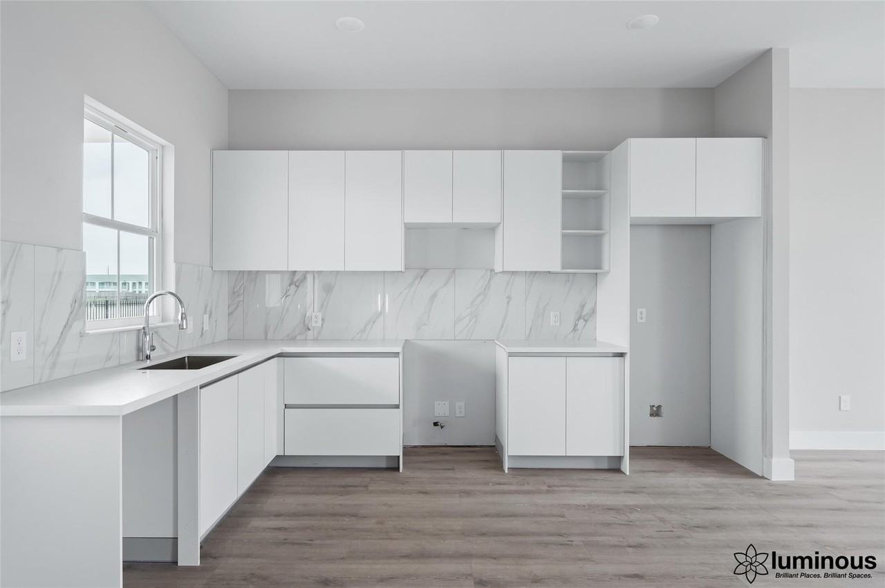 6702 Metro Blvd #1 - Photo 2 of 16