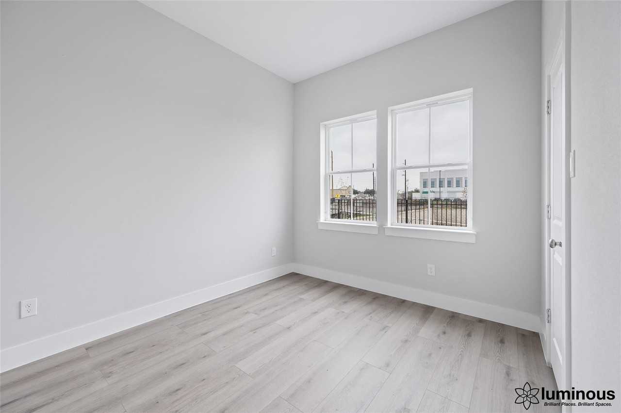 6702 Metro Blvd #1 - Photo 6 of 16