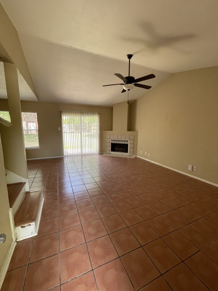 9931 Village Briar #1 - Photo 3 of 22