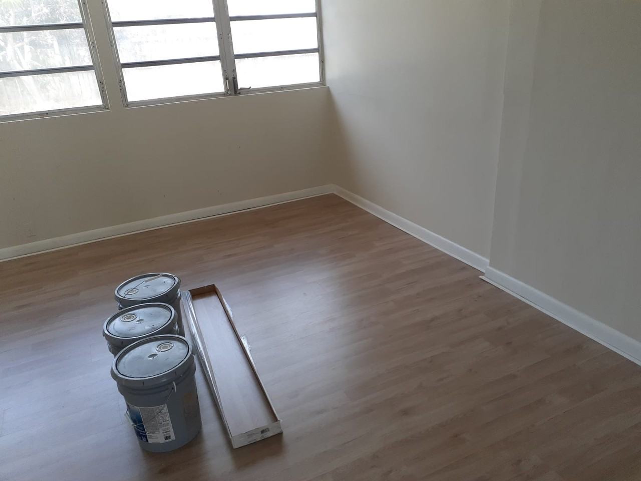 223 Sw 14th Pl #1 - Photo 6 of 23