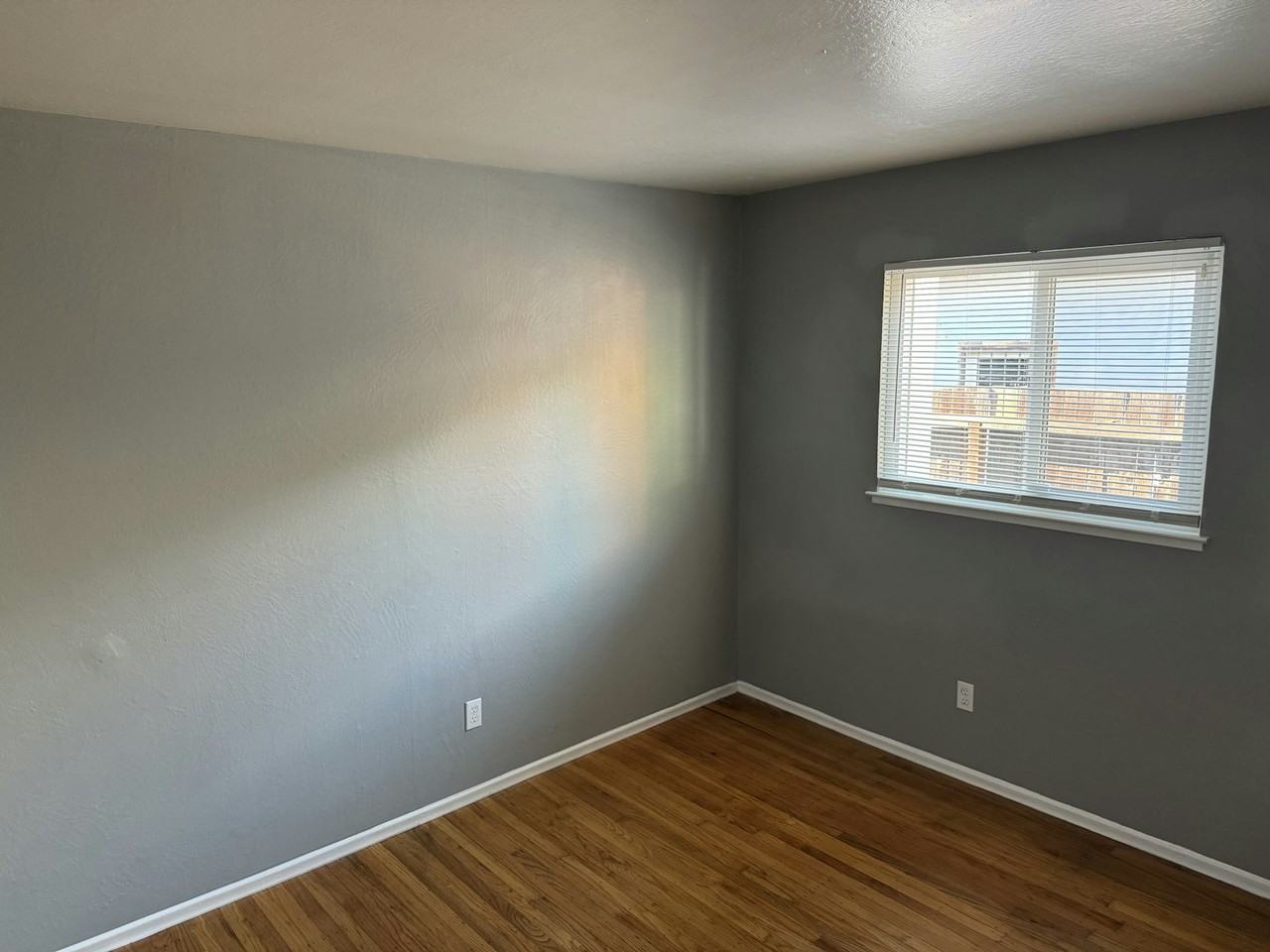 2361 Thompson Way - Photo 3 of 8